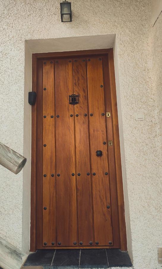 La Launa Apartamento Rural Trevelez Exterior photo